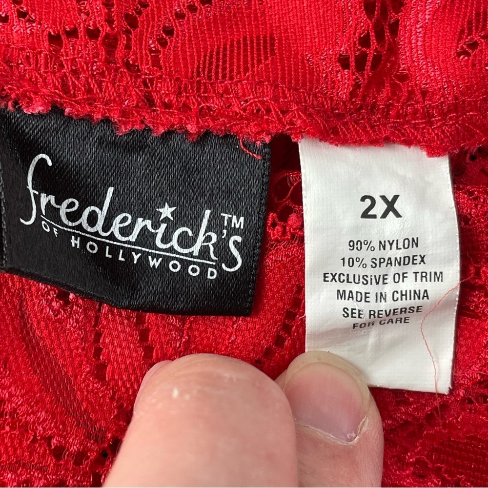 Fredericks of Hollywood Red Sheer Floral Lace Halter Chemise 2X Scalloped Edge - Picture 8 of 9